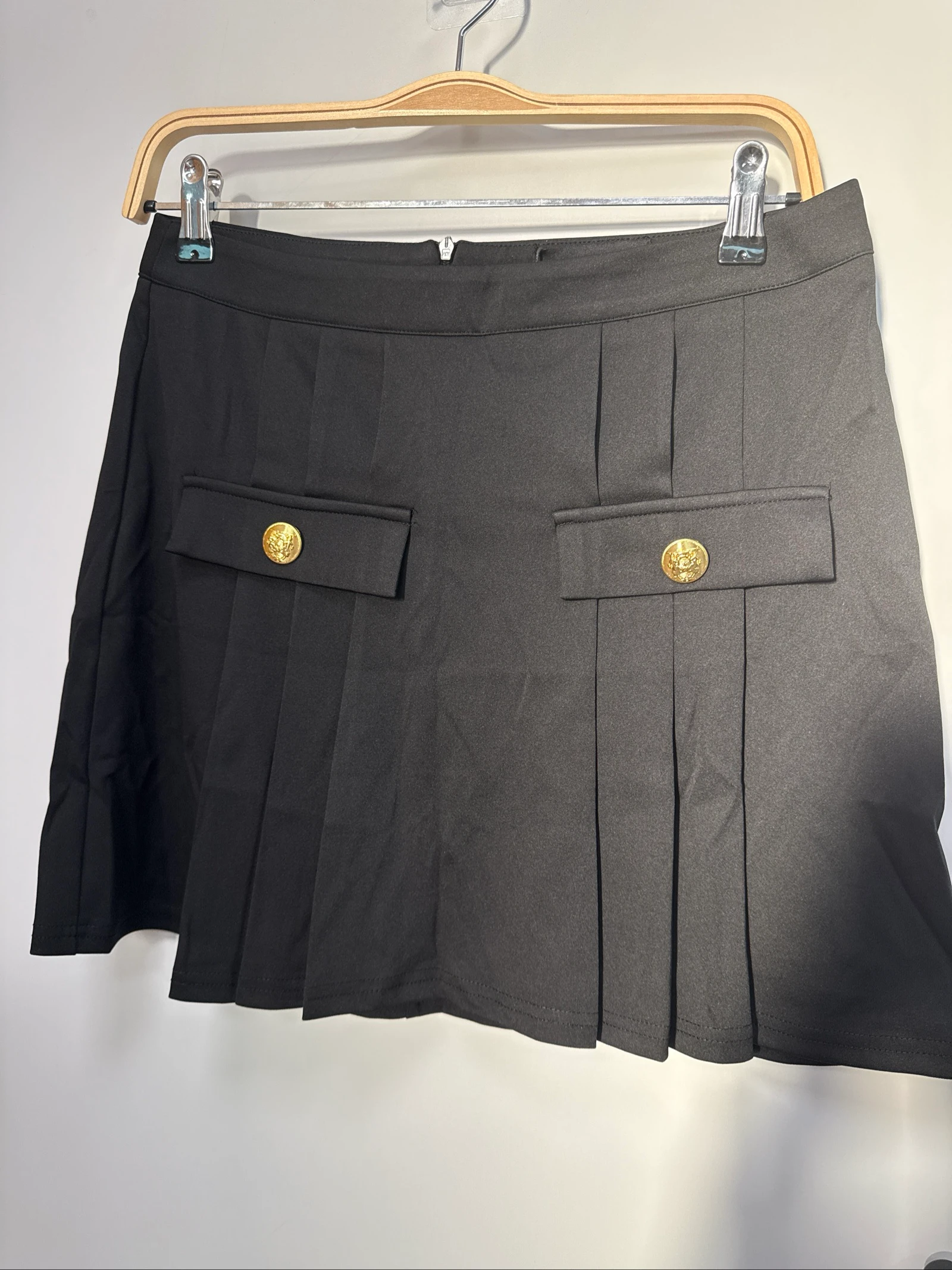 Falda plisada Cider negra botones dorados talla M nueva con etiqueta